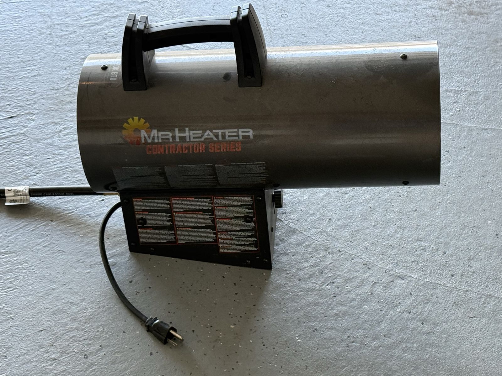 Mr. Heater Contractor Series Forced Air Propane Heater 30K-60K BTU.