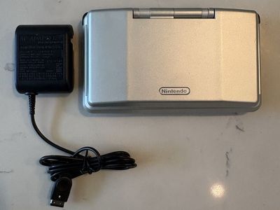 Nintendo DS Original (NTR-001) – Refurbished – Fully Tested – Includes Charger