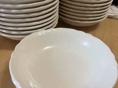 Ceramic dessert bowls