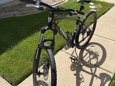 TREK 27 Speed Disc Brakes