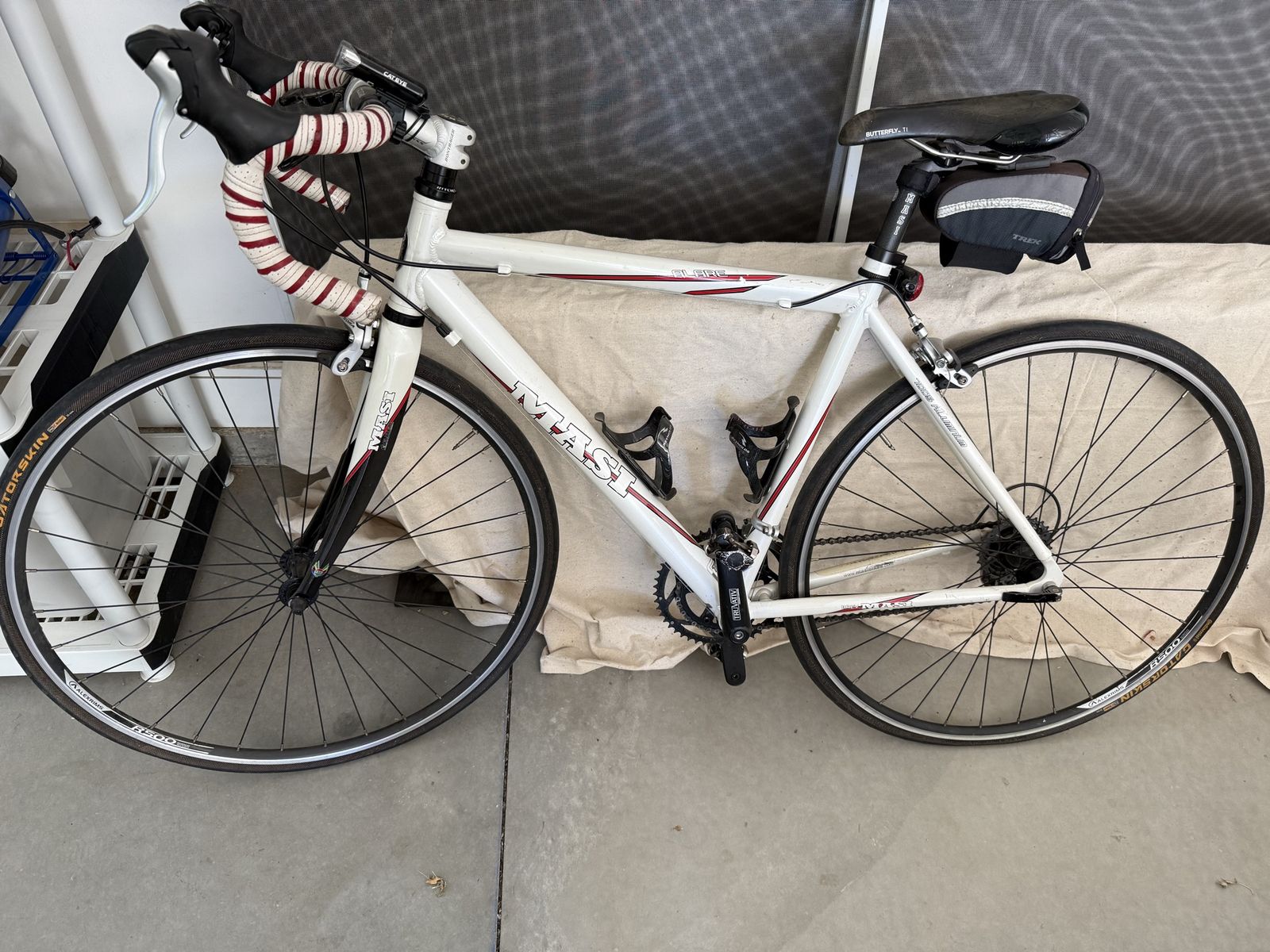 Masi Milano 52cm Road Bike - Aluminum Frame, Carbon Forks, Terry Butterfly Saddle