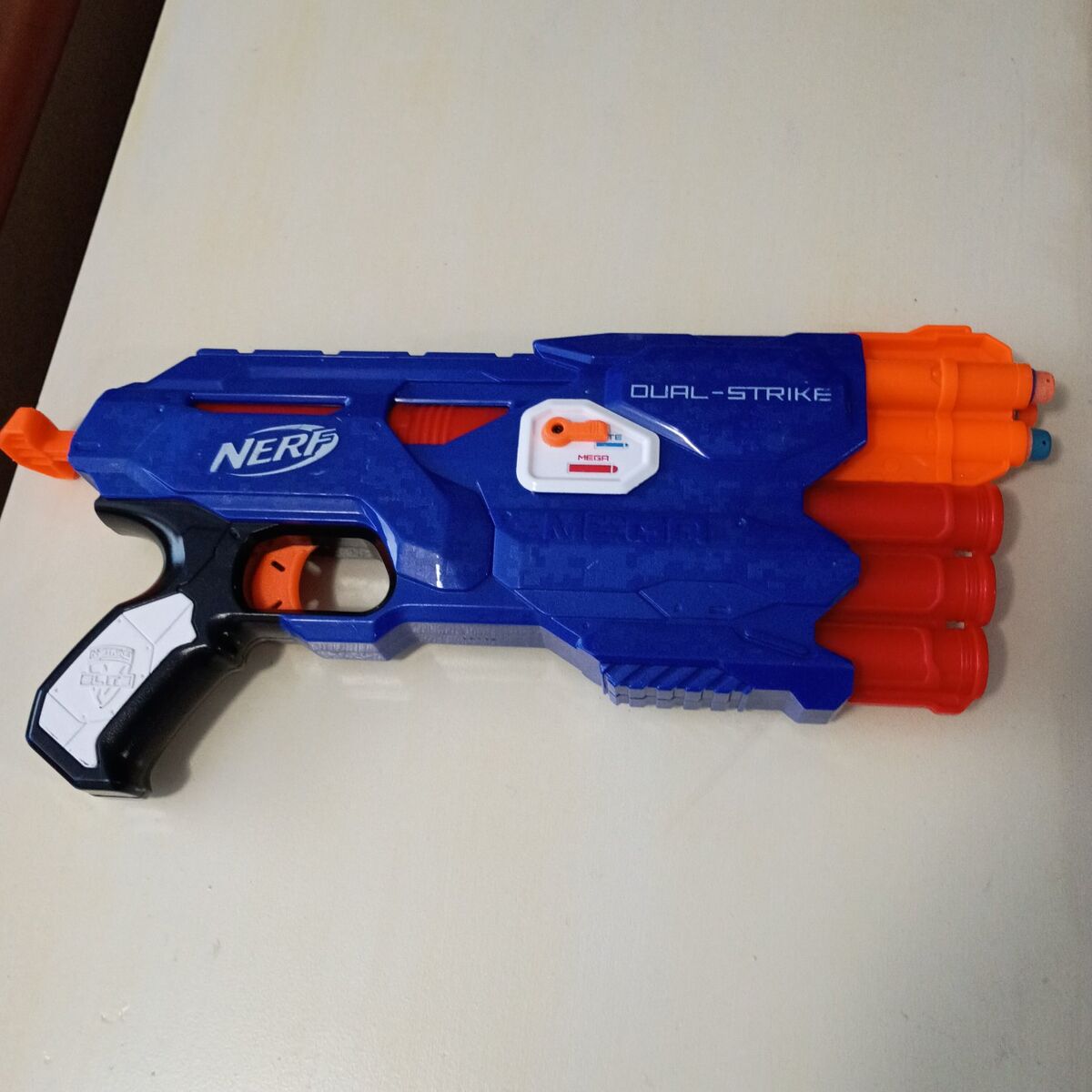 Nerf Dualstrike