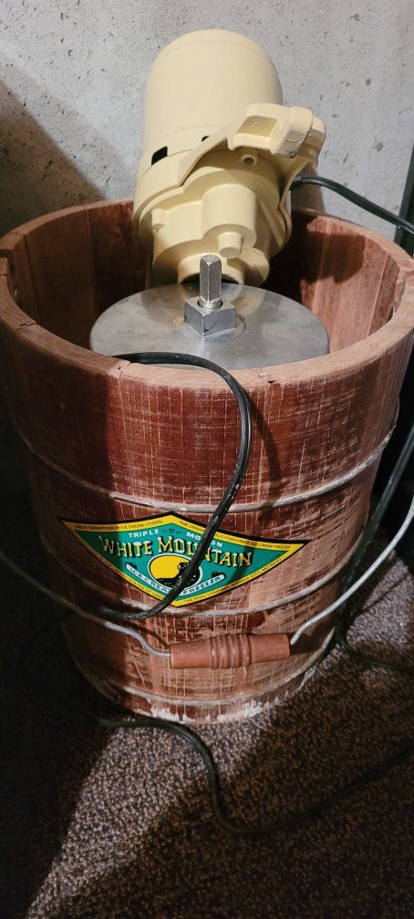 White Mountain Triple Motion Ice Cream Freezer - Classic Wood Bucket Style