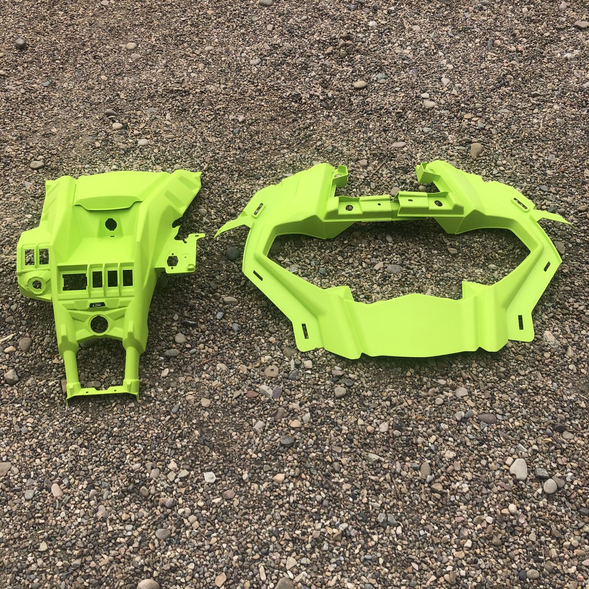 Can-Am X3 Consile And Hood Pieces