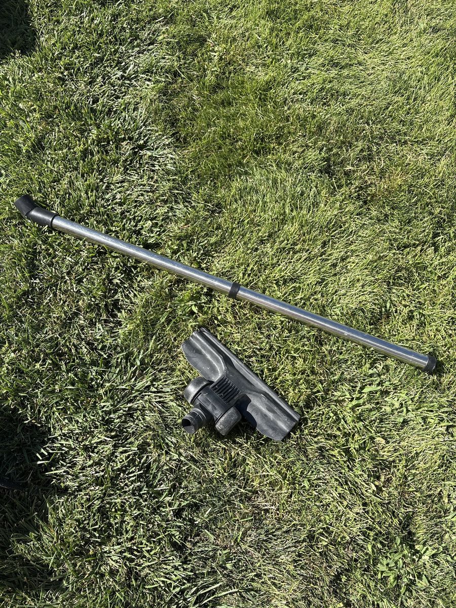 Main image 3