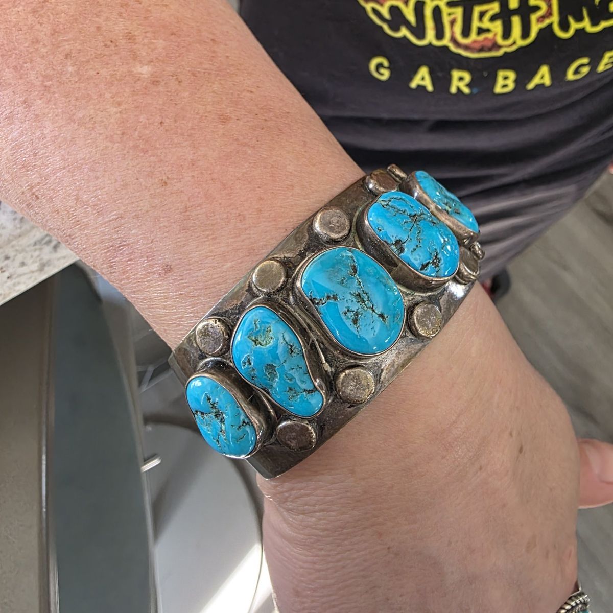 Vintage Sterling Silver Turquoise Cuff Bracelet –