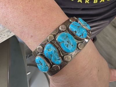 Vintage Sterling Silver Turquoise Cuff Bracelet –
