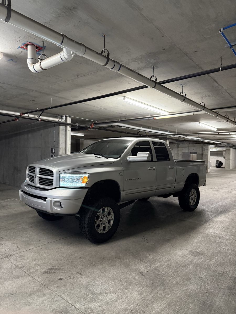 2006 Dodge Ram 2500 SLT