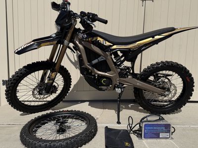 2025 Surron Ultra Bee