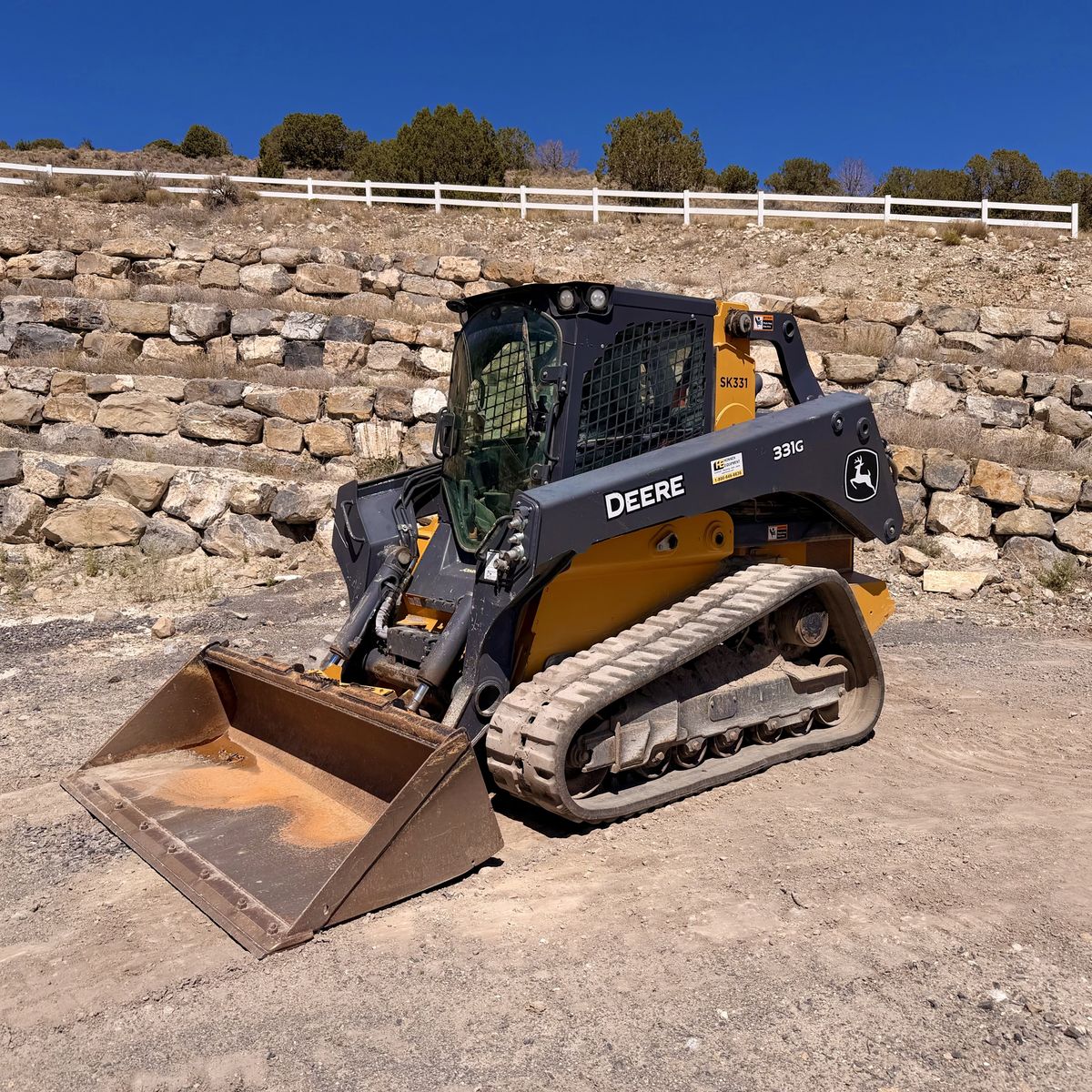 2022 Deere 331G Skid Steer