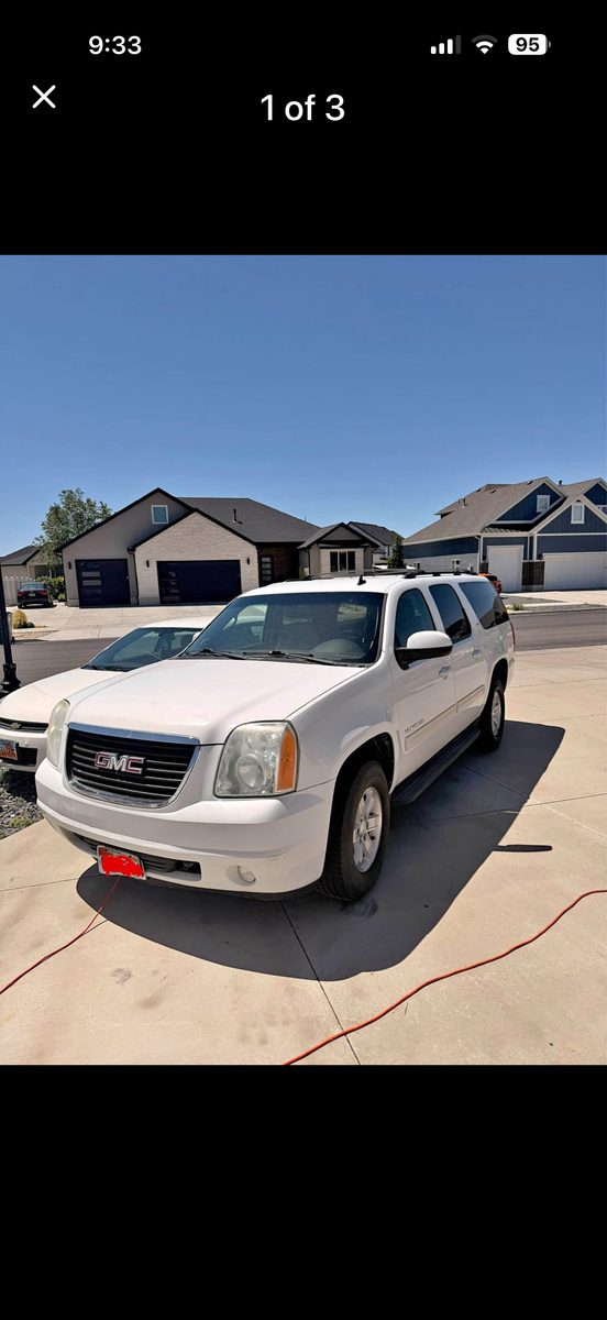 2010 GMC Yukon XL 1500 SLT