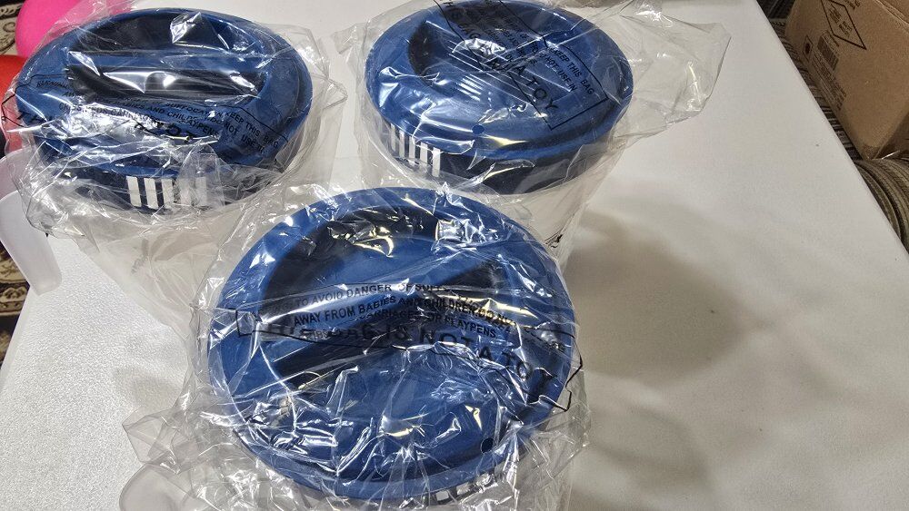 Kitchen supplies (Plastic jar)