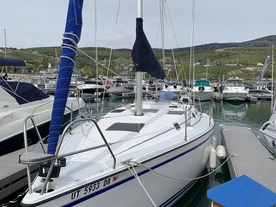 1985 Hunter 33.5 Sailboat And Trailer