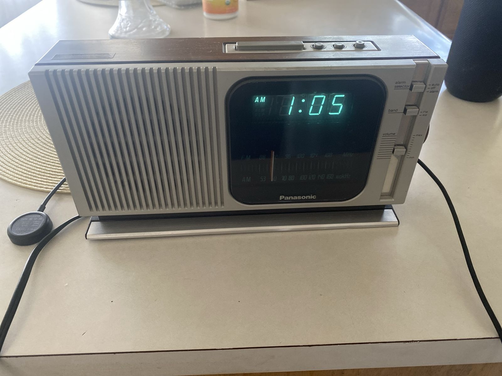 Vintage Panasonic radio and alarm $20