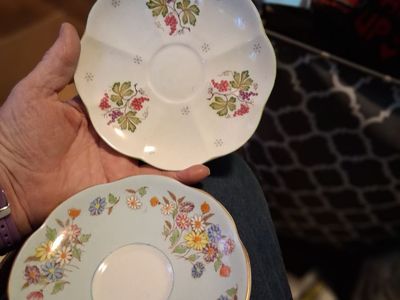 Assorted Vintage Fine Bone China & Porcelain Plates Saucers (Shelley, Foley, Floral)