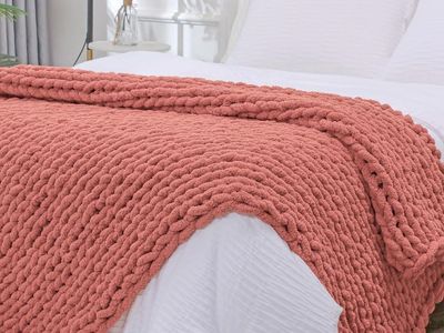 New! Bigacogo Chunky Knit Throw Blanket for Couch, 40x80 inches, Antique Red