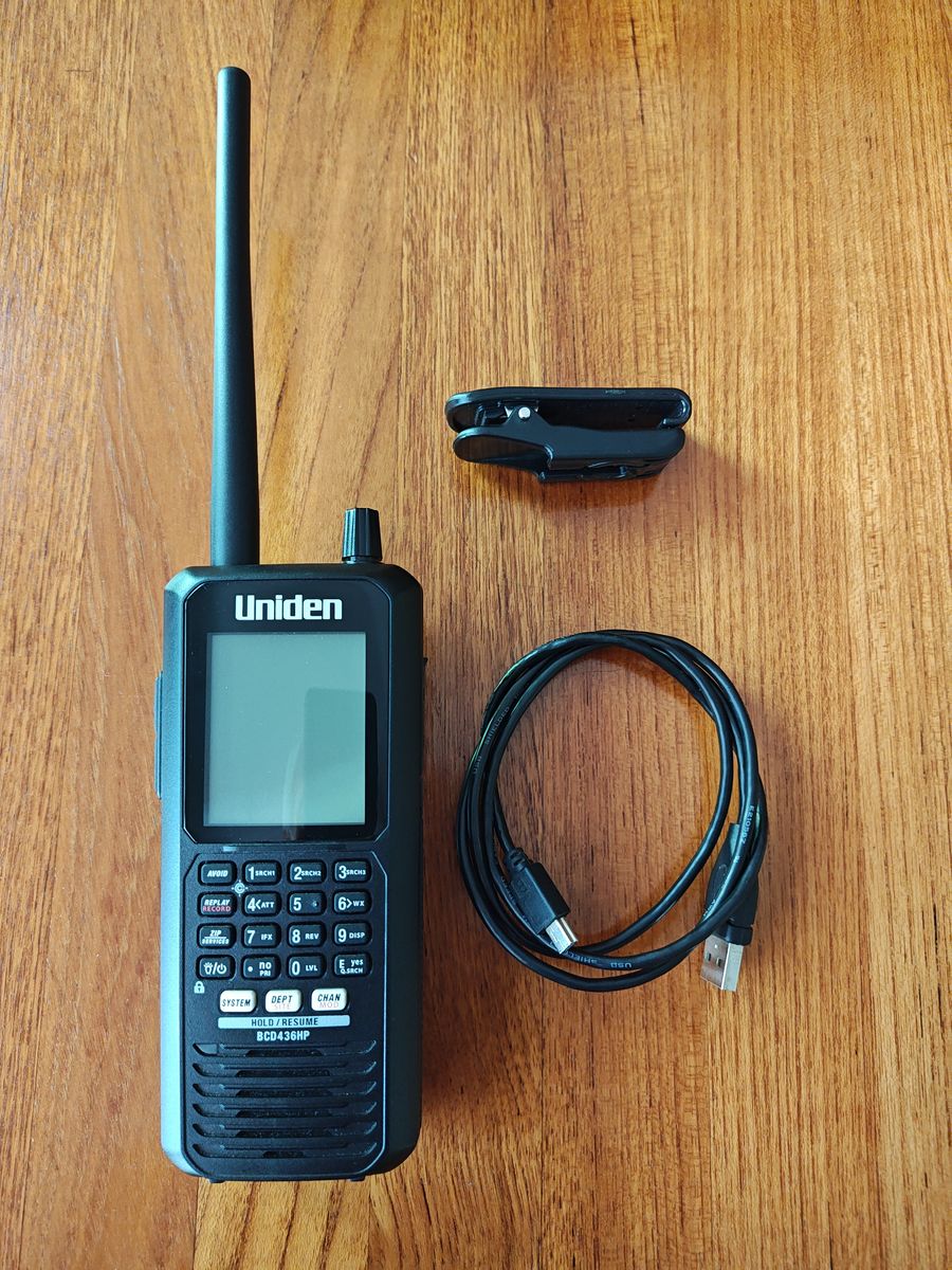 Uniden BCD436HP Scanner