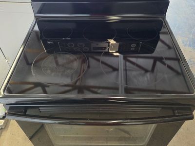 LG ELECTRIC STOVE