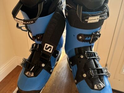 Salmon -QST PRO 130 - 25/25.5 - 294mm Ski Boot
