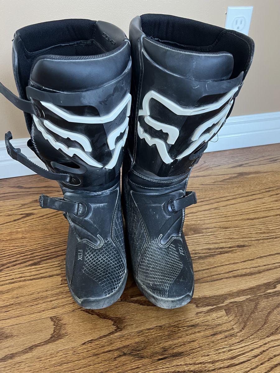 Fox Comp Boots Size 9 Woman's