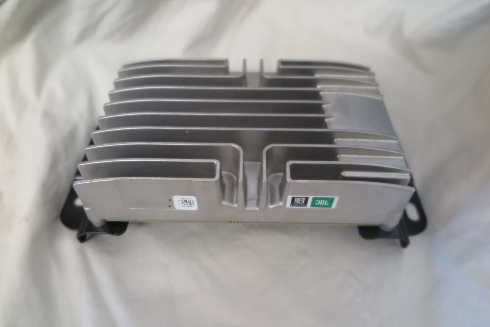 jbl oem land rover discovery L550 stereo amplifier 2015-2017