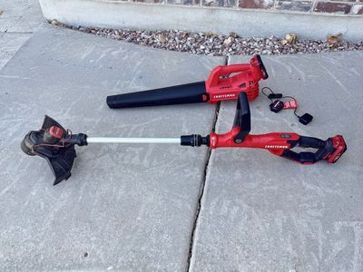 Craftsman 20-Volt Battery Trimmer & Blower Set