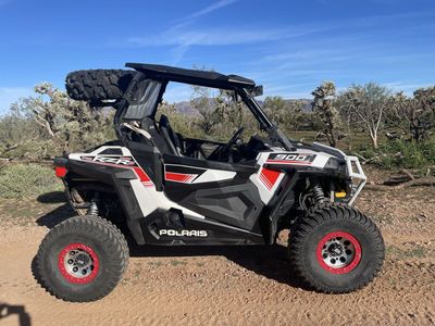 2016 Polaris S900