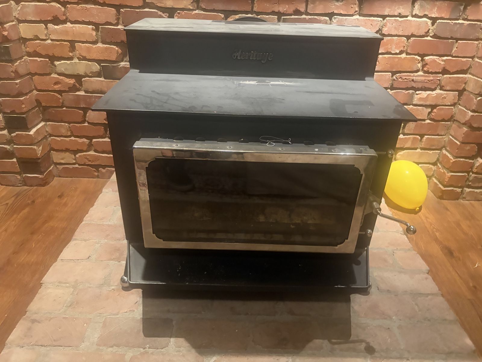 Heritage Wood Burning Fireplace Stove - Traditional, Efficient Home Heating