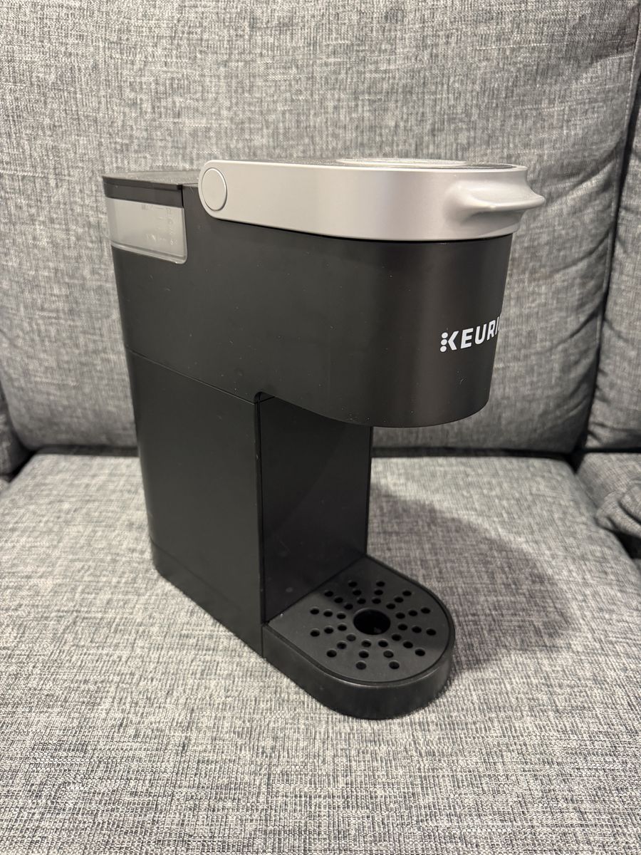 Keurig K-Mini Coffee Maker - Black - Good Condition  