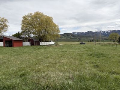 1 acre in Franklin ID