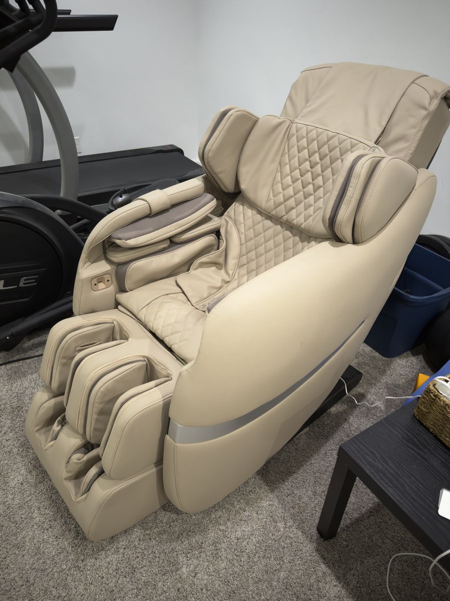 Positive Posture Brio+ Massage Chair