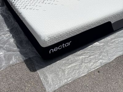 Nectar Luxe King Mattress