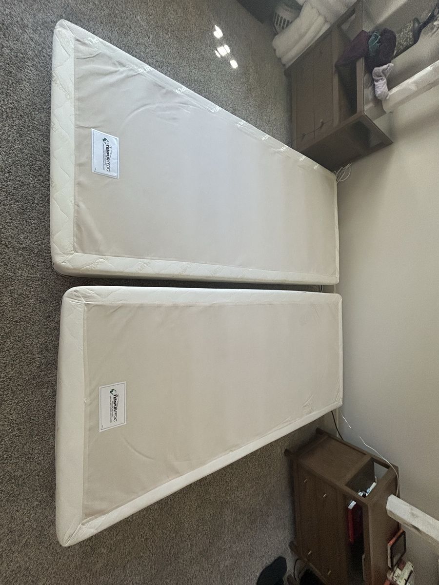 Box Springs  King Or Twin