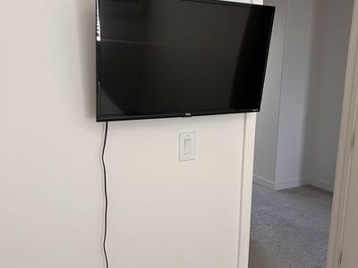 32” TV with wall mount