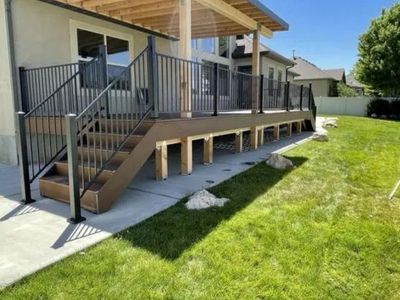 Modern Metal Railing System – residential