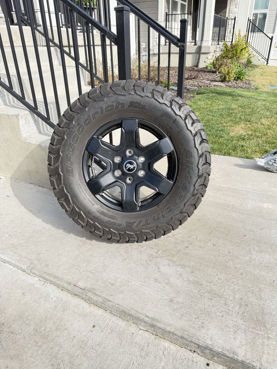 Ford Bronco Rims and Tires 285/70R17 Bfgoodrich
