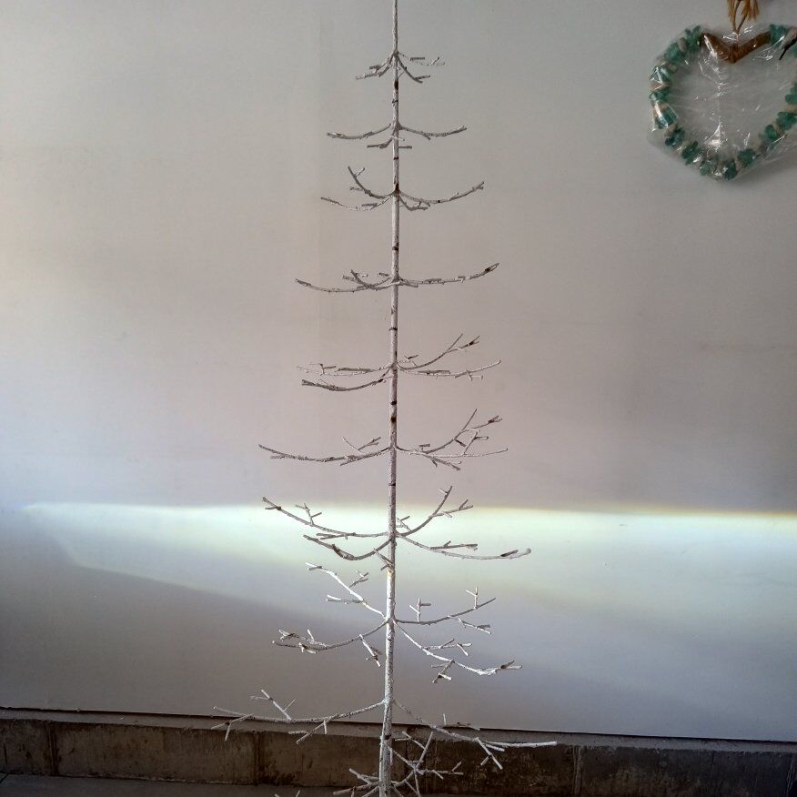 White metal tree