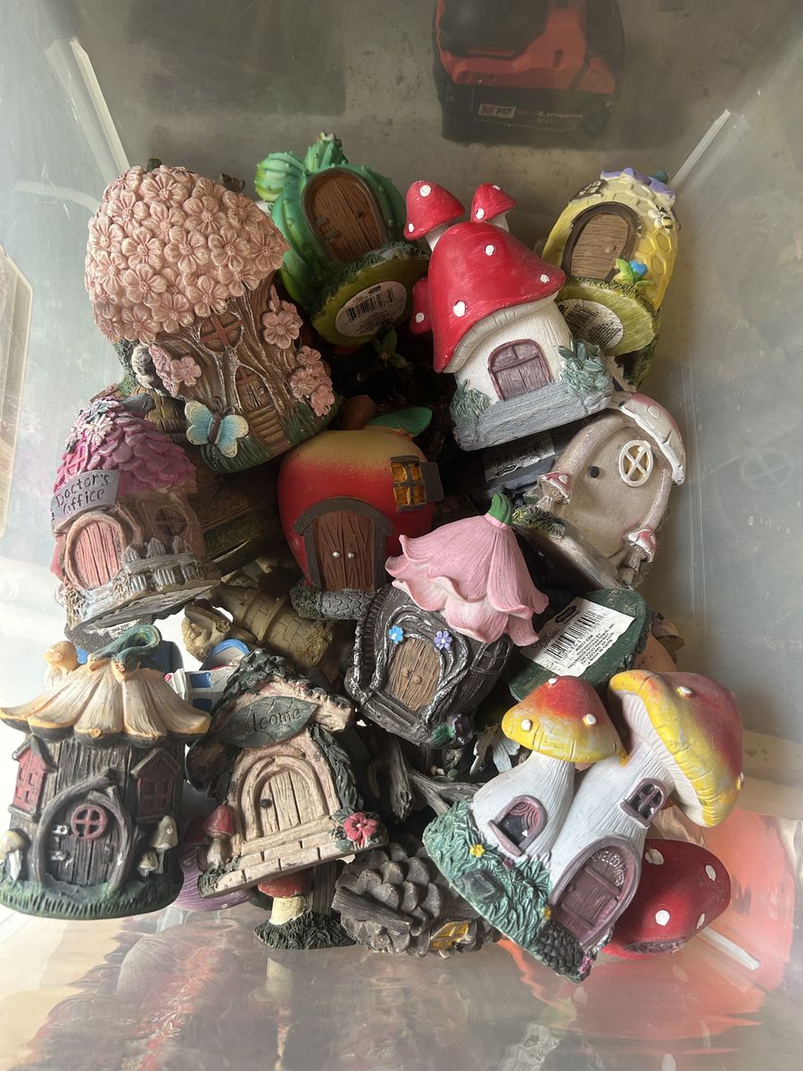 Fairy village figurines