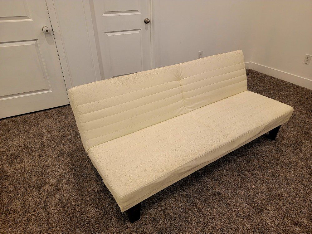 Futon (FREE)