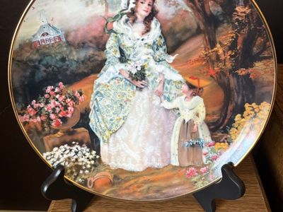 Collectable Elizabeth plate
