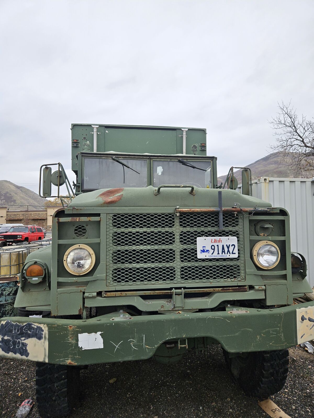 RUNNING AND DRIVING 1983 5-ton expando box military truck
