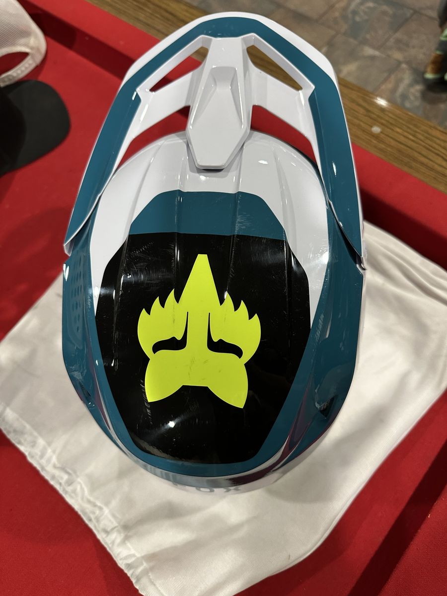 Main image 2