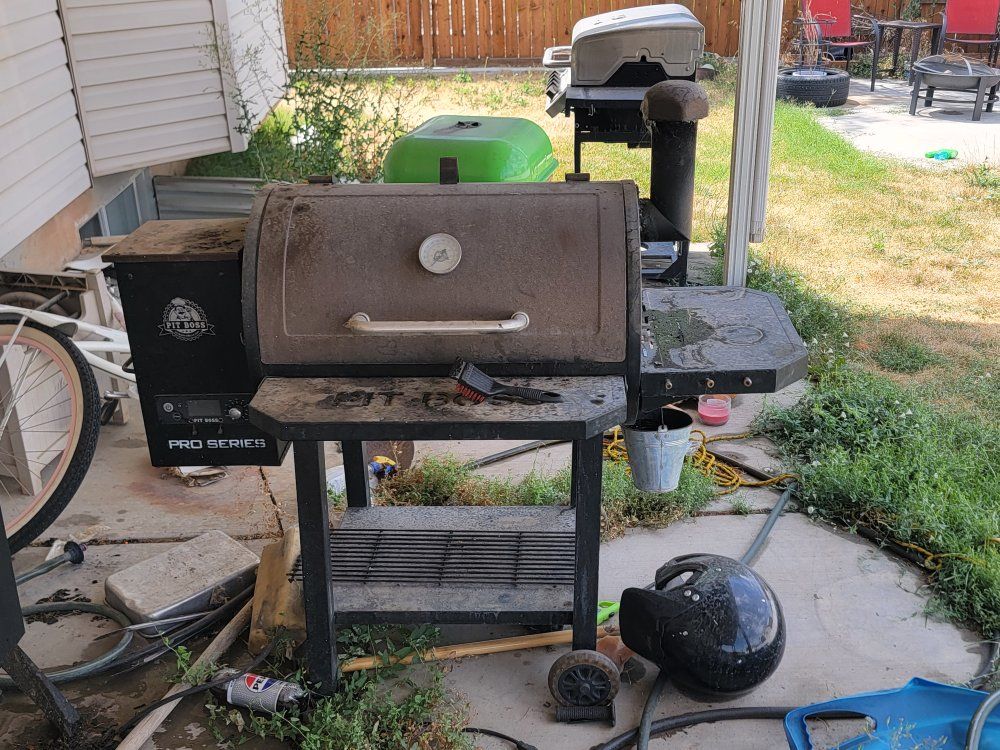 Main image 6