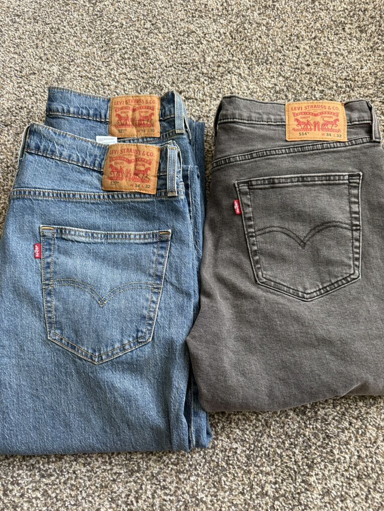 Levi 514 34x32 Jeans.  New.