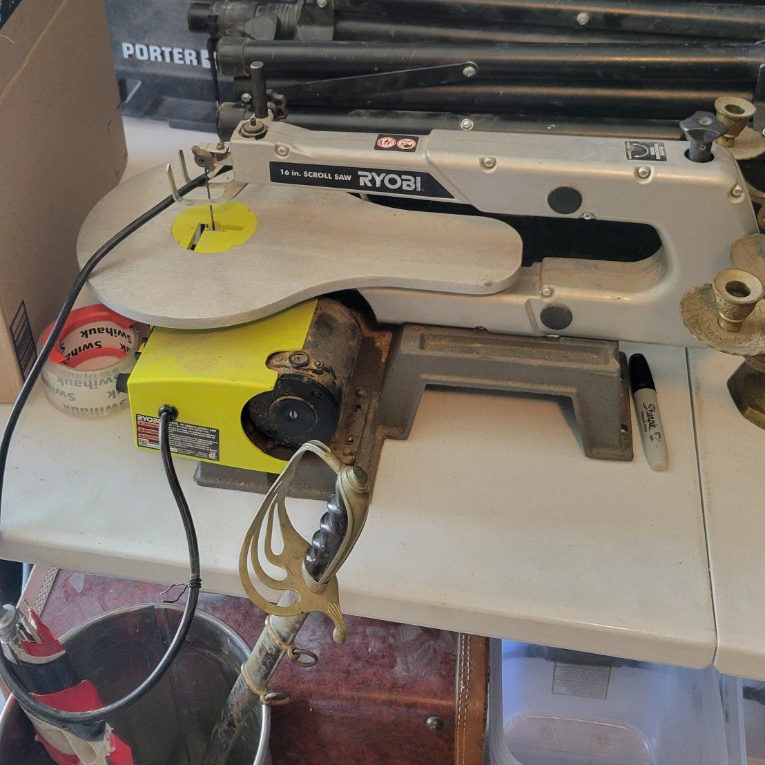 Robin 16" scroll saw