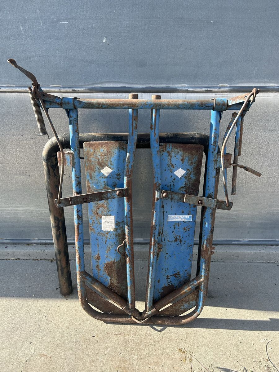 Priefert Head Catch