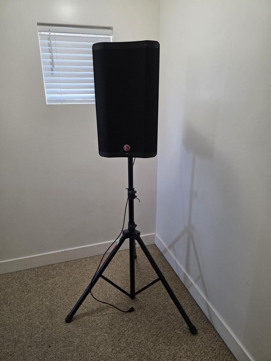 Harbinger V2312 Vari Series