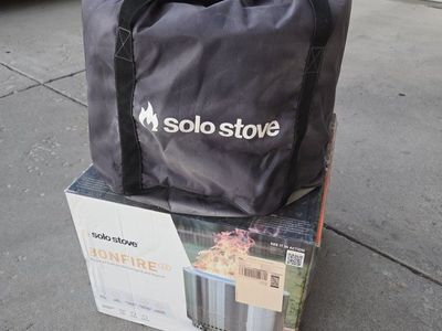 Solo Stove Bonfire Fire Pit with Carry Bag