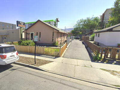 Freestanding Retail/ Office Building for Sale