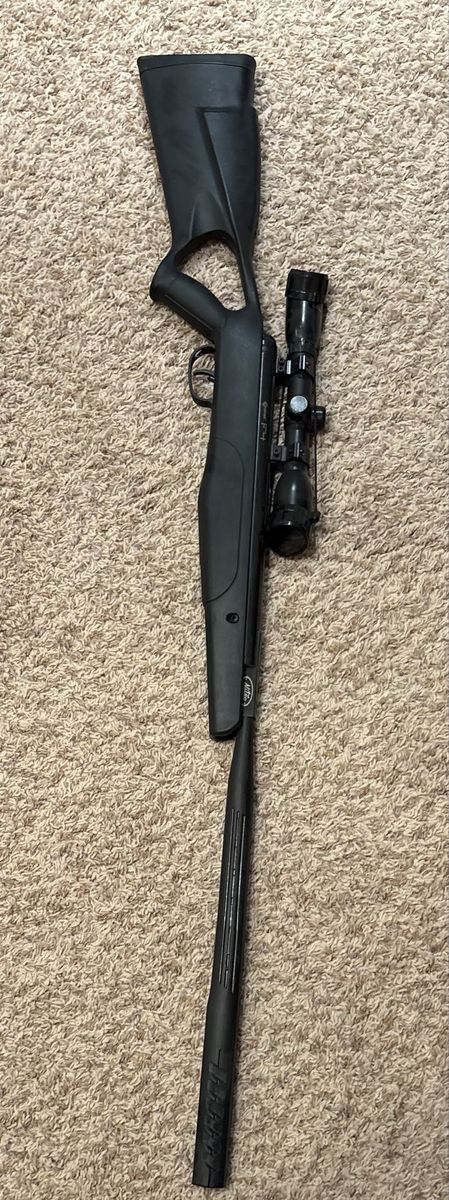 Crosman Benjamin Prowler .22 Caliber Black Air Ri